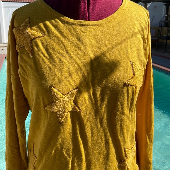 Yellow Mustard Sweater - Picture 2 of 10